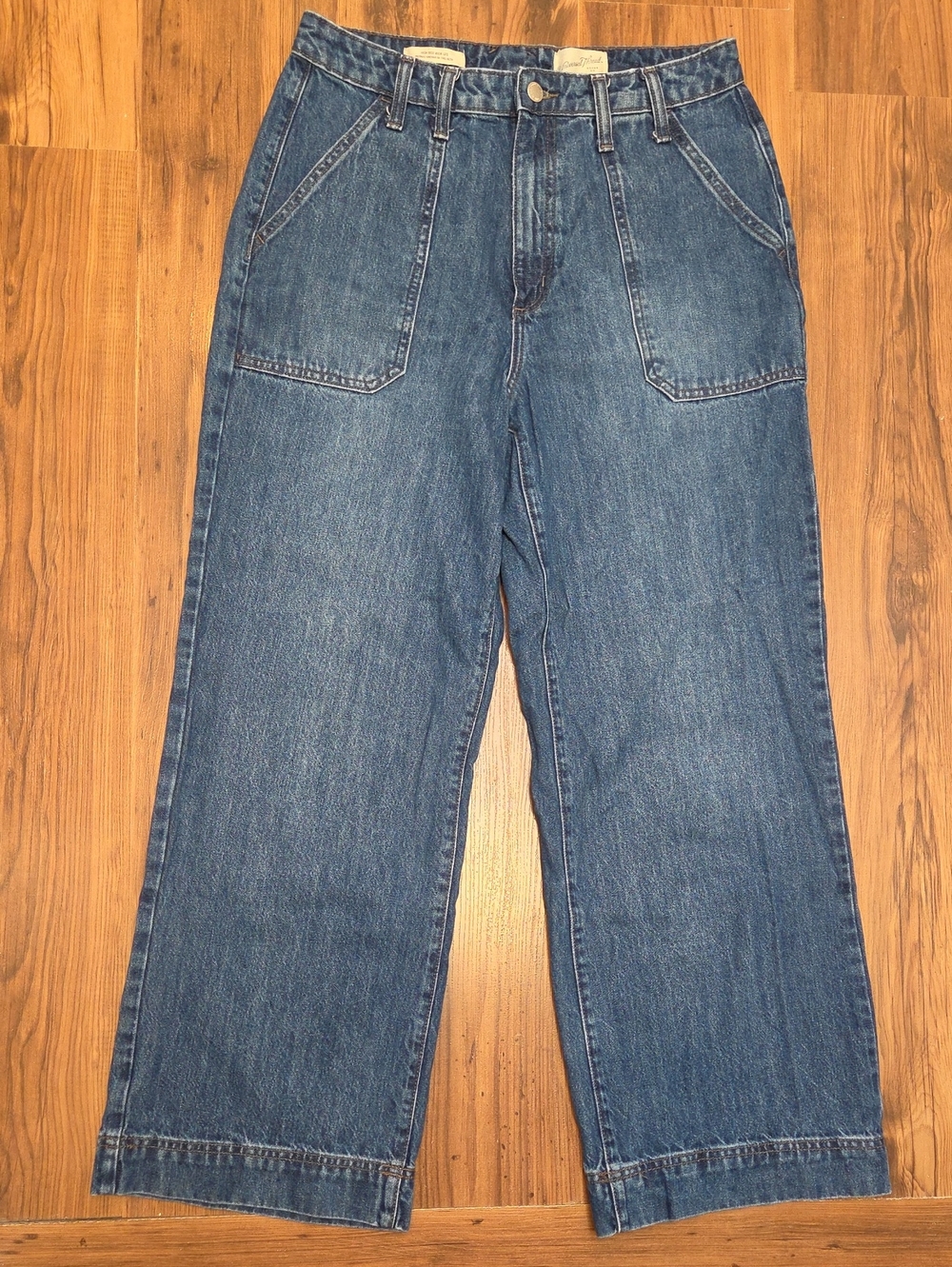 Relaxed Straight-Leg Women's Jeans in Blue Denim